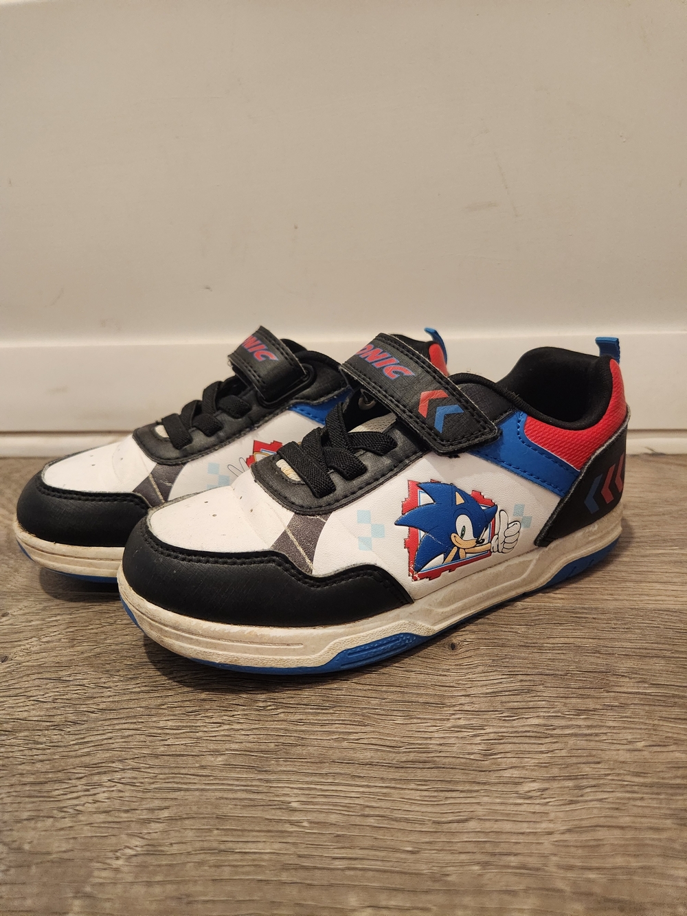 Sonic Kids Black White Blue Red Sneaker